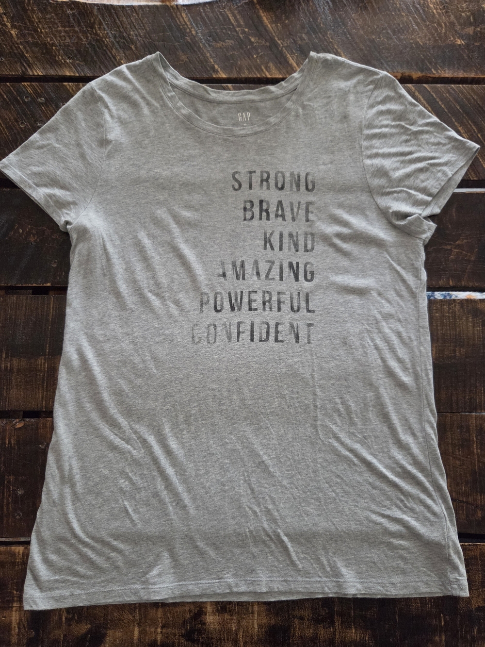XGAP Gray Short Sleeve Graphic Tee - Strong Brave Kind Size Xlarge